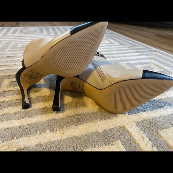 White House Black Market black and cream boots - Picture 6 of 6